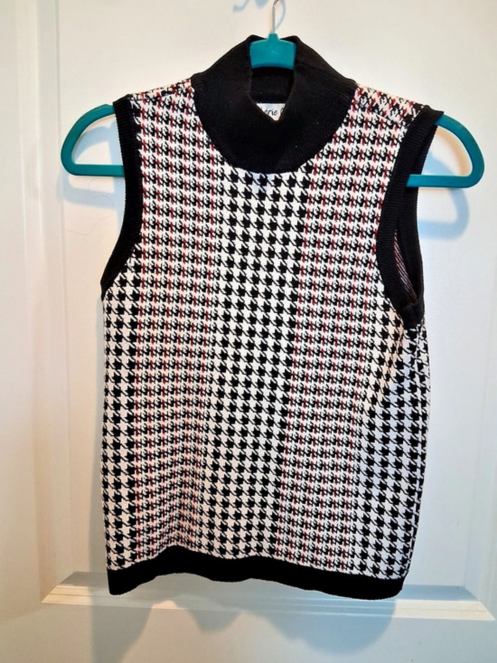 Cherie Collette Houndstooth Knit Vest in Black & White Size Small